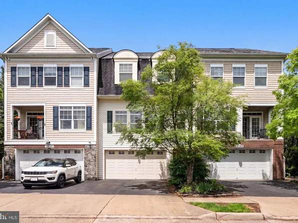 14103 Catbird Dr, Gainesville, VA 20155