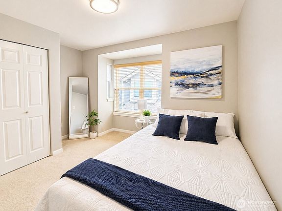 4th image of 7322 Rainier Avenue S #502