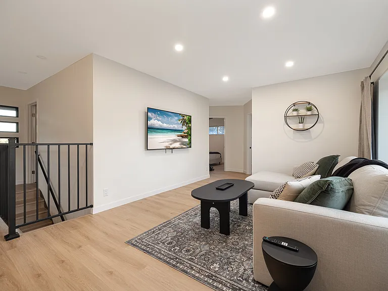 2807 Dale St — Photo 19