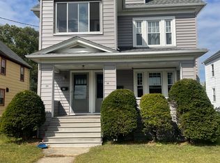 18 Fennbrook Rd, West Hartford, CT 06119