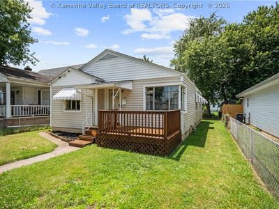 153 4th St, Dunbar, WV, 25064