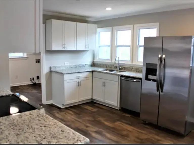116 Wyoming Dr — Photo 2