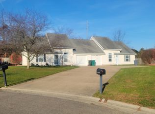 1907 Eastbranch Cir NE, Canton, OH 44705