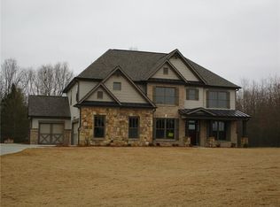 598 Mulberry Fern Dr, Auburn, GA 30011