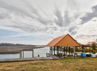 603 Saint Mary St, Pascagoula, MS 39581