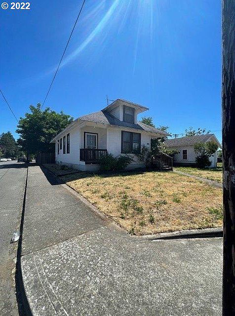 1st image of 5714 SE 88th Ave Unit A