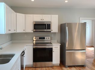 8 Prescott St, Leominster, MA 01453