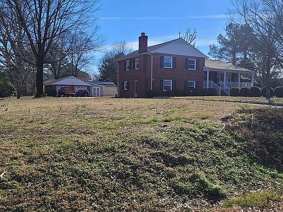4th image of 8203 N Mayfield Ln
