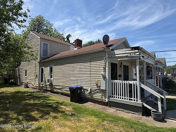 2nd image of 2426 Bank St