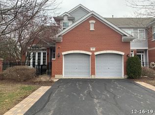 57 Lakebreeze Ct, Lake Zurich, IL 60047