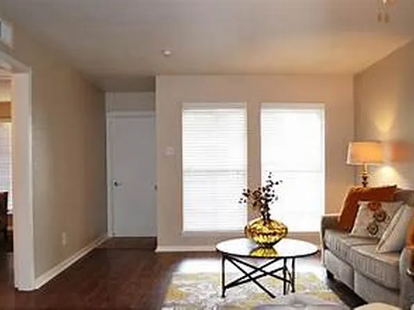 Greenview Apartments