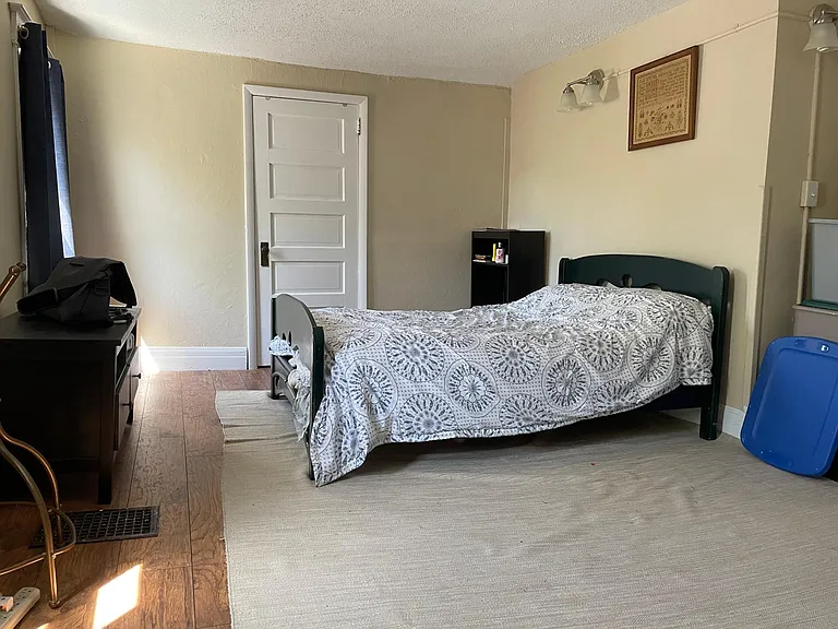 710 Dellwood St #2 — Photo 13