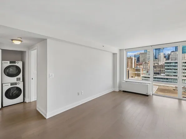 125 West 31st Street image 3 of 8