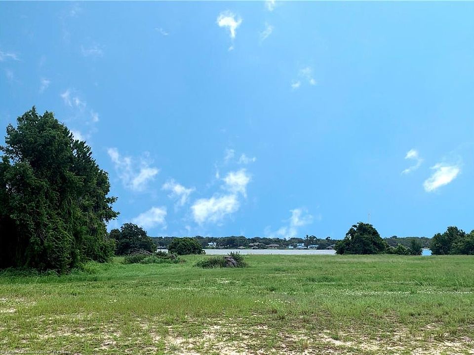 1st image of 484 Sunset Pointe Dr