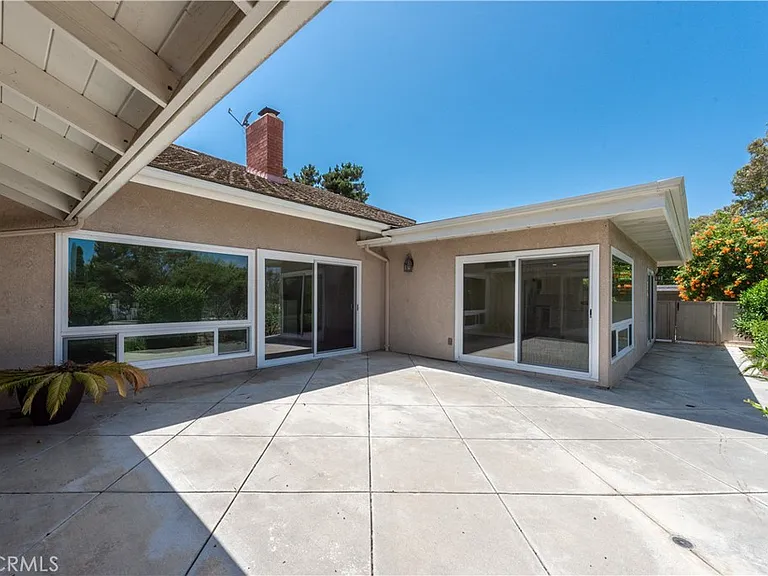 18671 Paseo Cortez — Photo 29