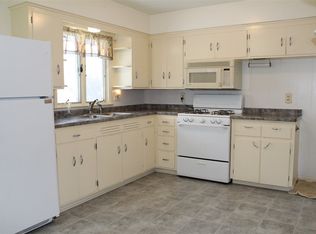 13039 English Mill Rd, Dubuque, IA 52003