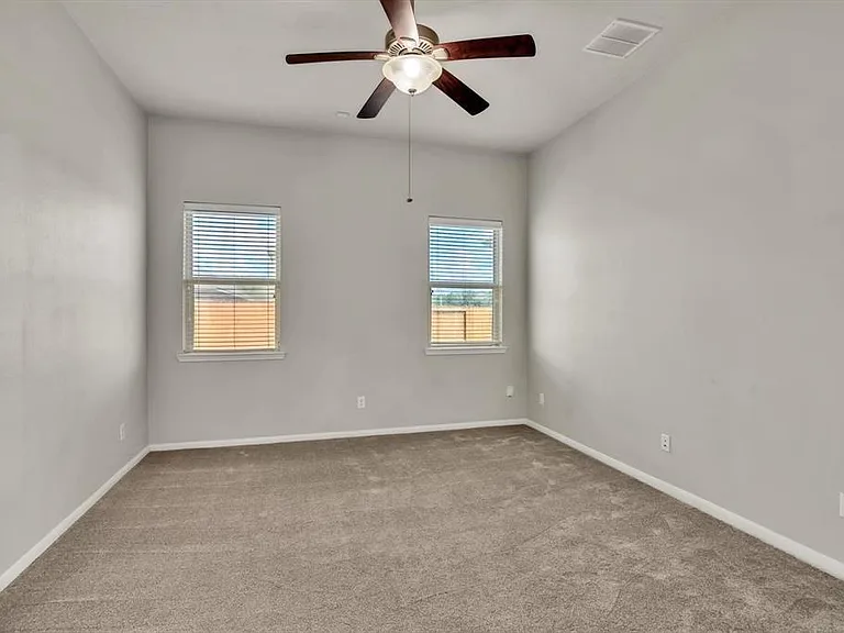 8110 Heartbrook Field Ln — Photo 12