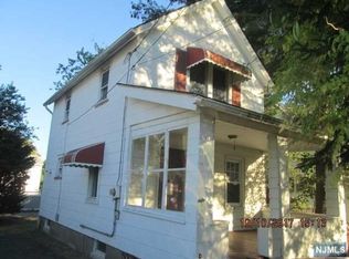 31 Island Rd, Mahwah, NJ 07430