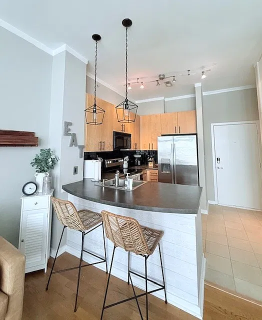 1 bed, 537 sqft, $1,900 — Photo 3
