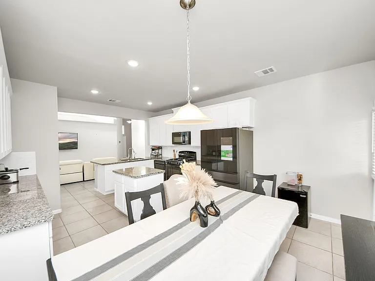 6302 Prince Place Dr — Photo 18