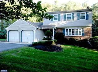 47 Morgan Rd, Aston, PA 19014