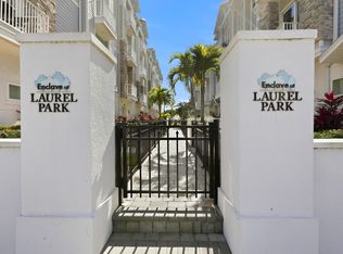 504 Laurel Park Dr #504, Sarasota, FL 34236