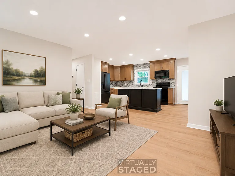 2117 Sierra Dr — Photo 5
