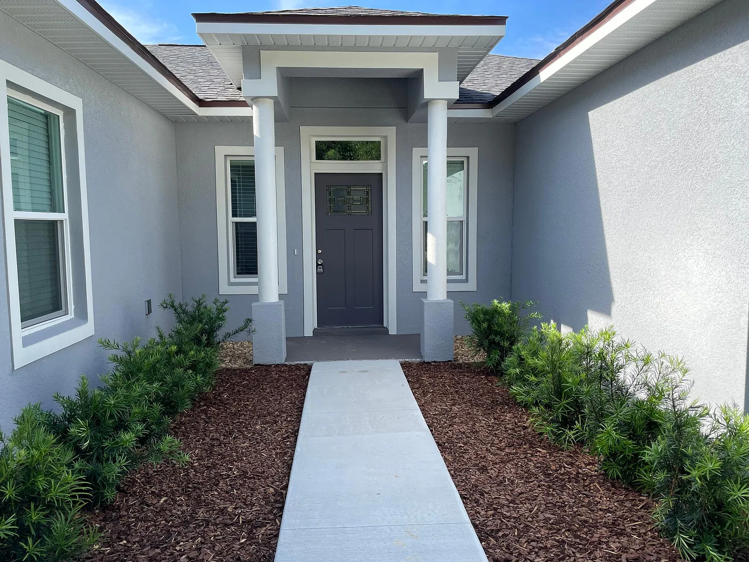 4 bed, 2396 sqft, $2,600 — Photo 2