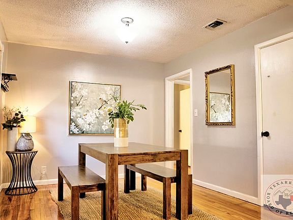 5th image of 125 Park Cir