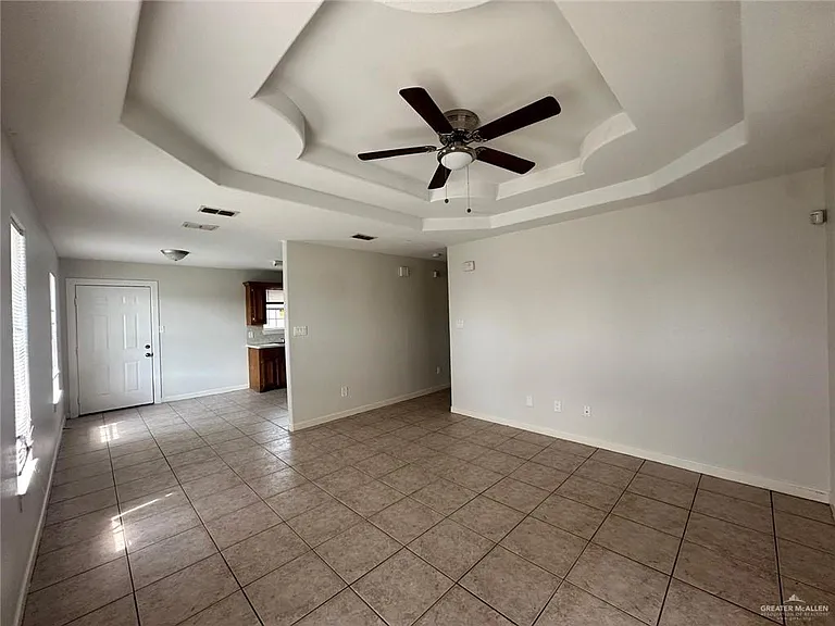 800 W Bronze Dr #2 — Photo 7
