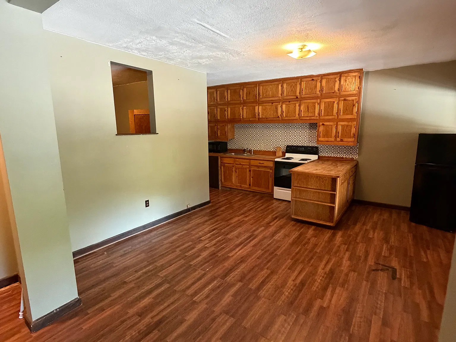 1 bed, 600 sqft, $1,100 — Photo 3