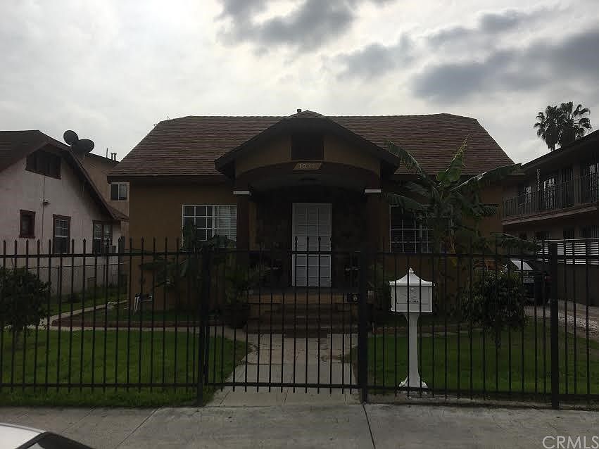 1st image of 1022 W 93rd St