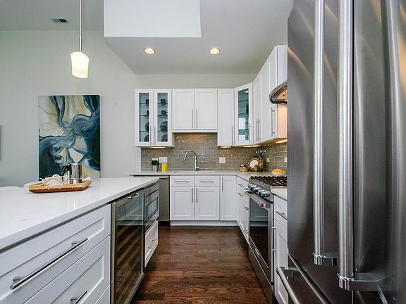 5th image of 2501 N Halsted St #1