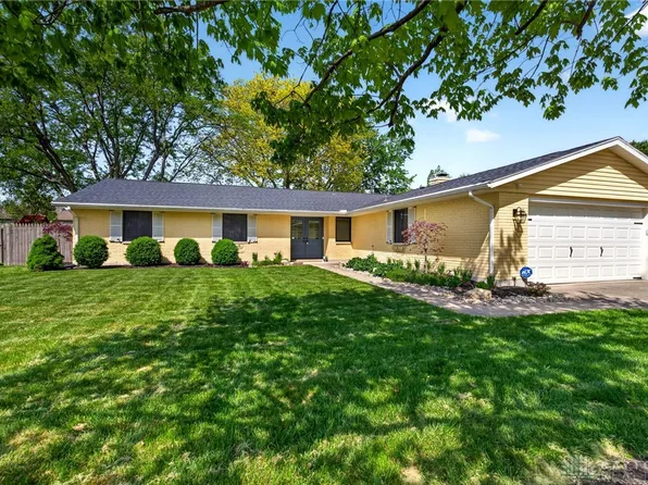 1180 Stillcreek Dr, Dayton, OH 45458
