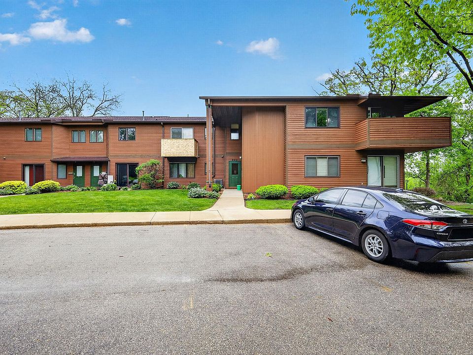 1st image of 802 S Gammon Rd APT 4