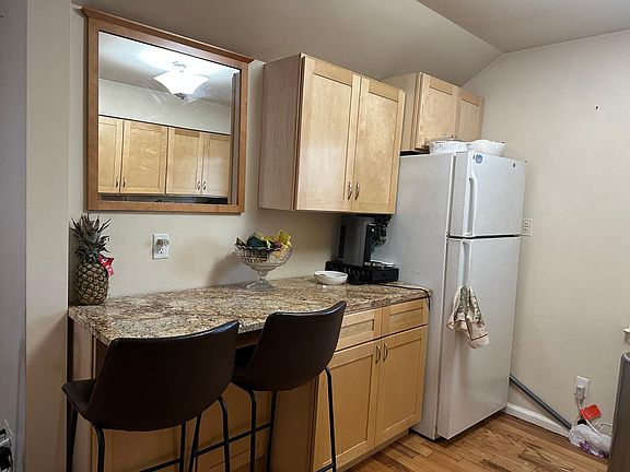 4th image of 102-08 217th St #2