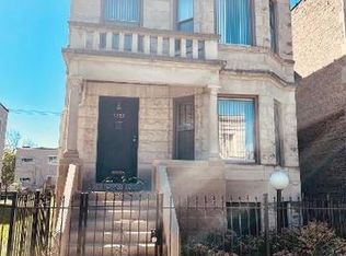 4239 W Monroe St #1A, Chicago, IL 60624