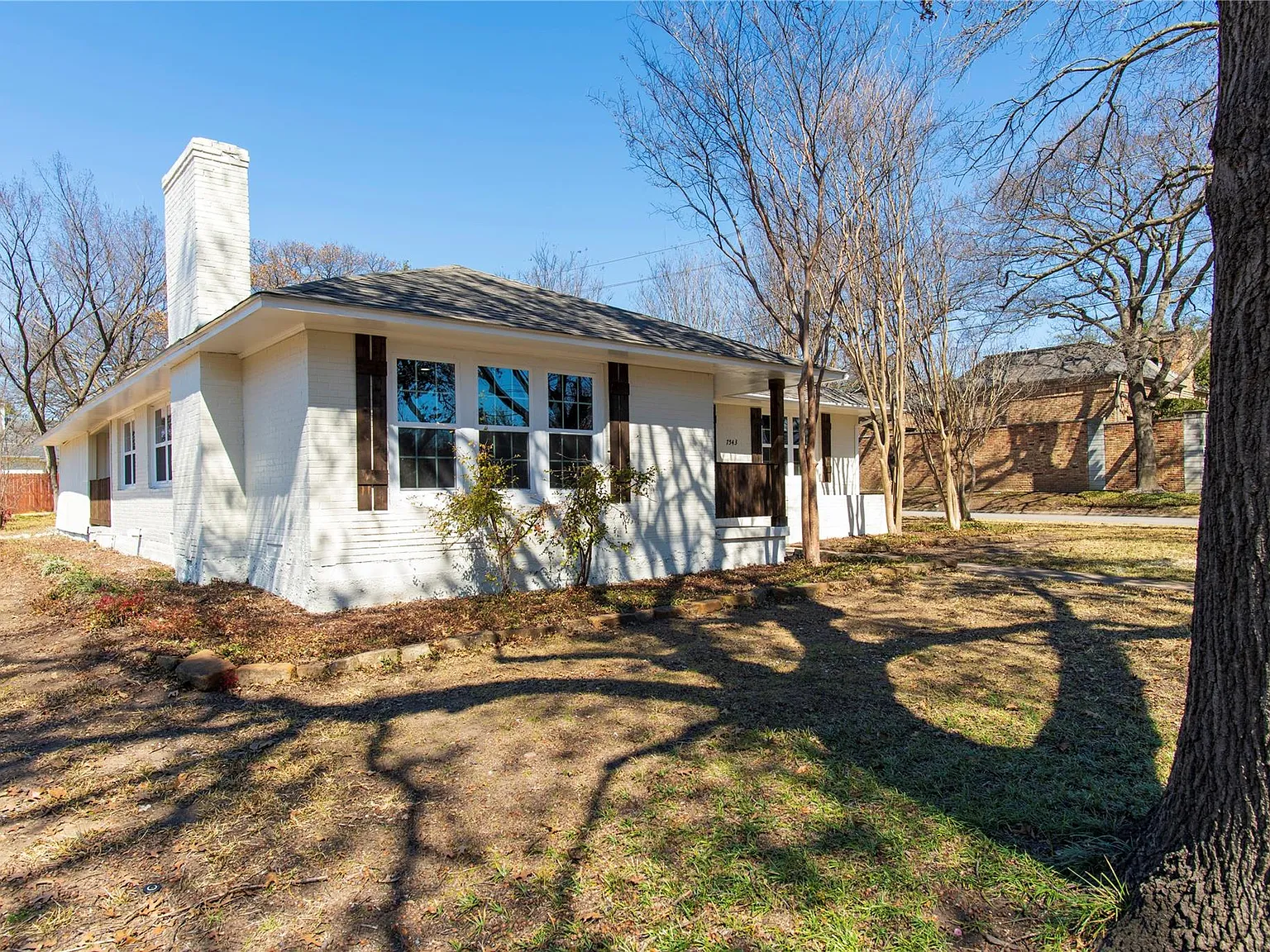 3 bed, 1557 sqft, $4,200 — Photo 3