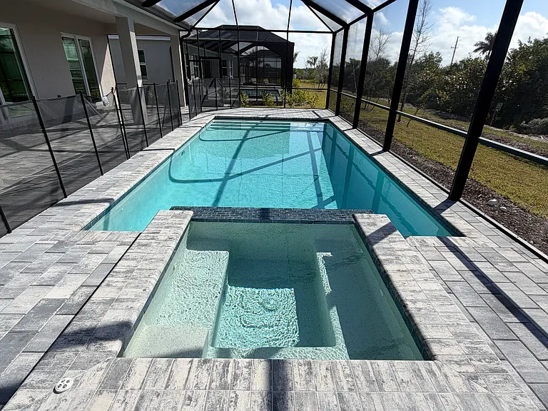 7760 Lakes Edge Ln — Photo 12