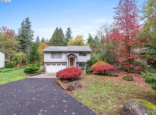 11831 SE Brookside Dr, Portland, OR 97266
