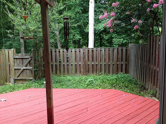 4th image of 5754 Crownleigh Ct