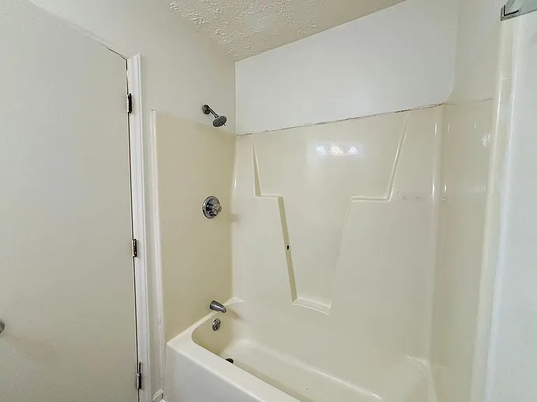 1233PB -Ellett Road Duplexes -Lester - M — Photo 23
