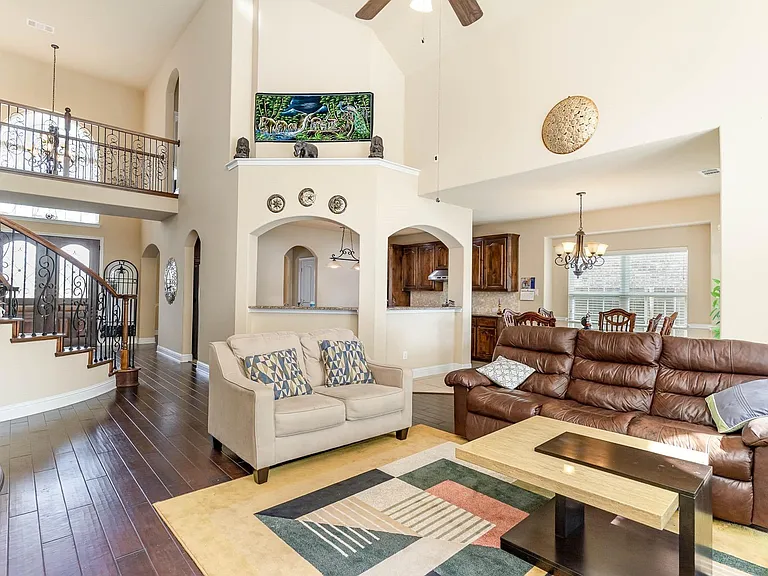12060 Grandview Dr — Photo 11