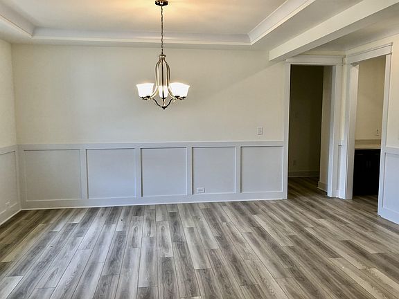 5th image of 120 Ironwood Blvd