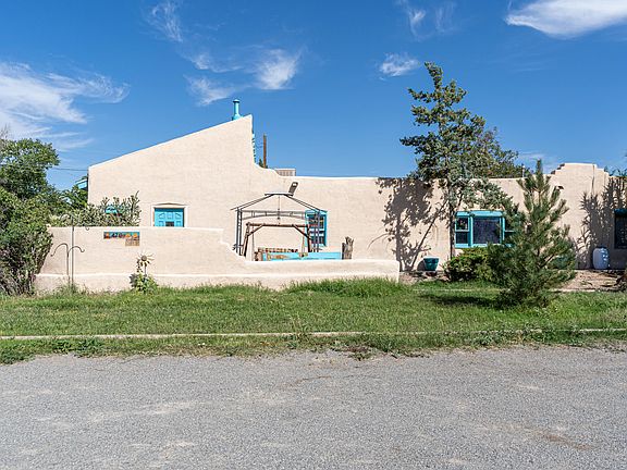 5th image of 470 Golden Poppy St
