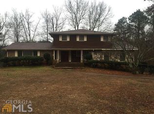1653 Drakes Dr, Jonesboro, GA 30236