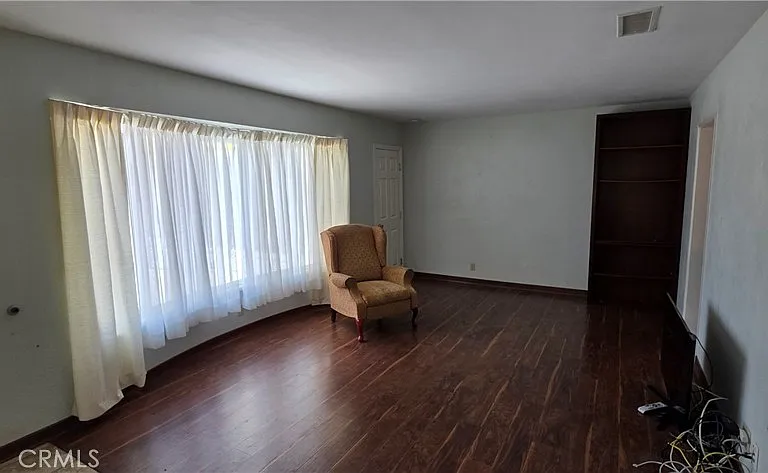 644 Pearlanna Dr — Photo 3