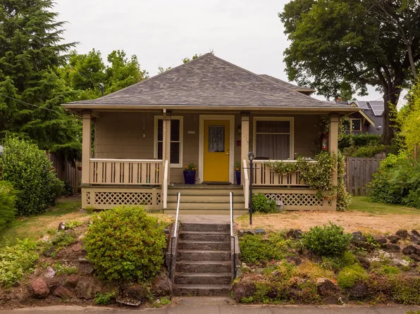 3275 SE Grant St, Portland, OR 97214