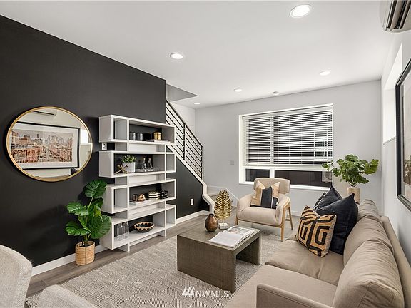 3rd image of 724 S Orcas Street #A