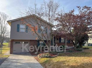 8667 Tervada Dr, Knoxville, TN 37931